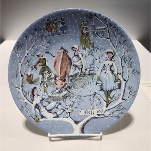 Vintage Haviland Christmas Plate 1977